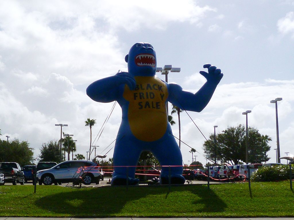 Rusty Clark - On the Air M-F 8am-noon from merritt usland FLA, CC BY 2.0, via Wikimedia Commons